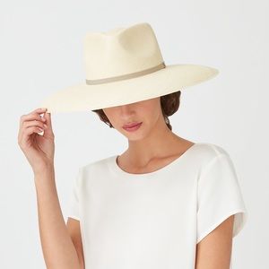 Cuyana Summer Hat Made of Toquilla Straw